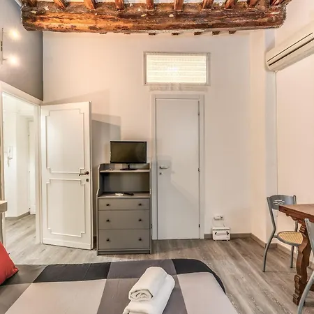 Monti Forum Apartmán